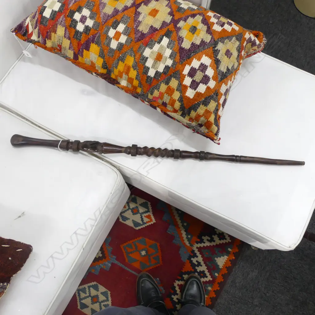 PNG CARVED WALKING STICK Image 1++
