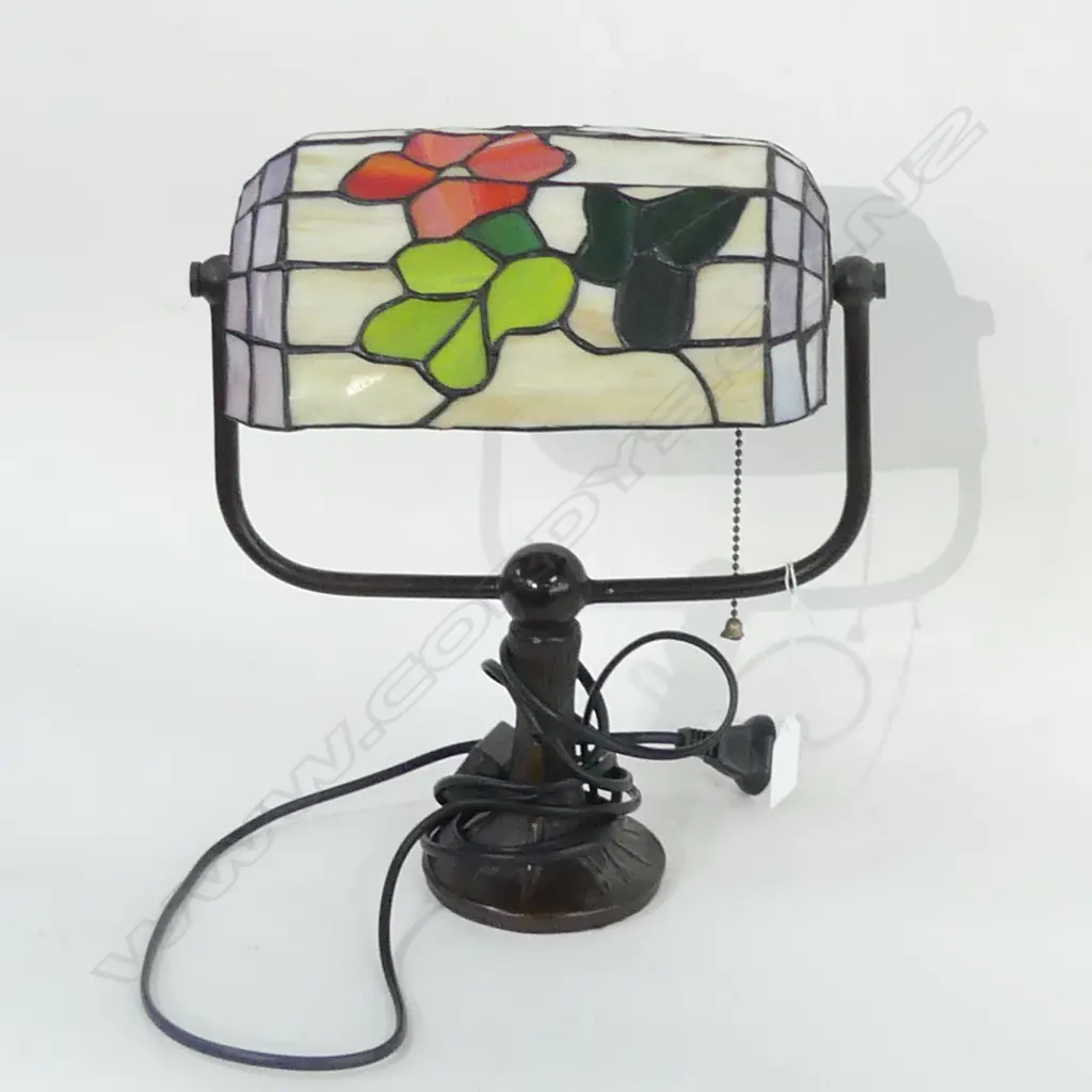 LEADLIGHT BANKERS LAMP H 320MM Image 1++