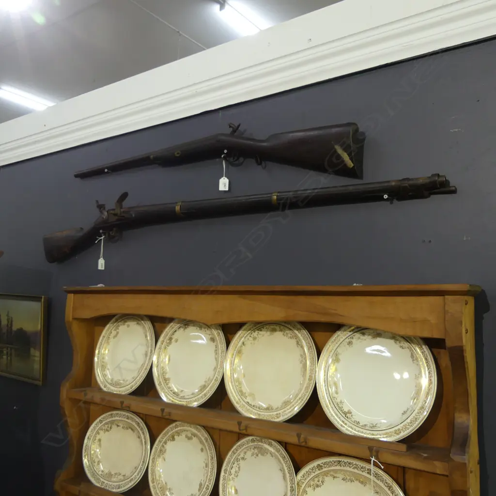 ANTIQUE FLINTLOCK GUN L.1400mm Image 1++