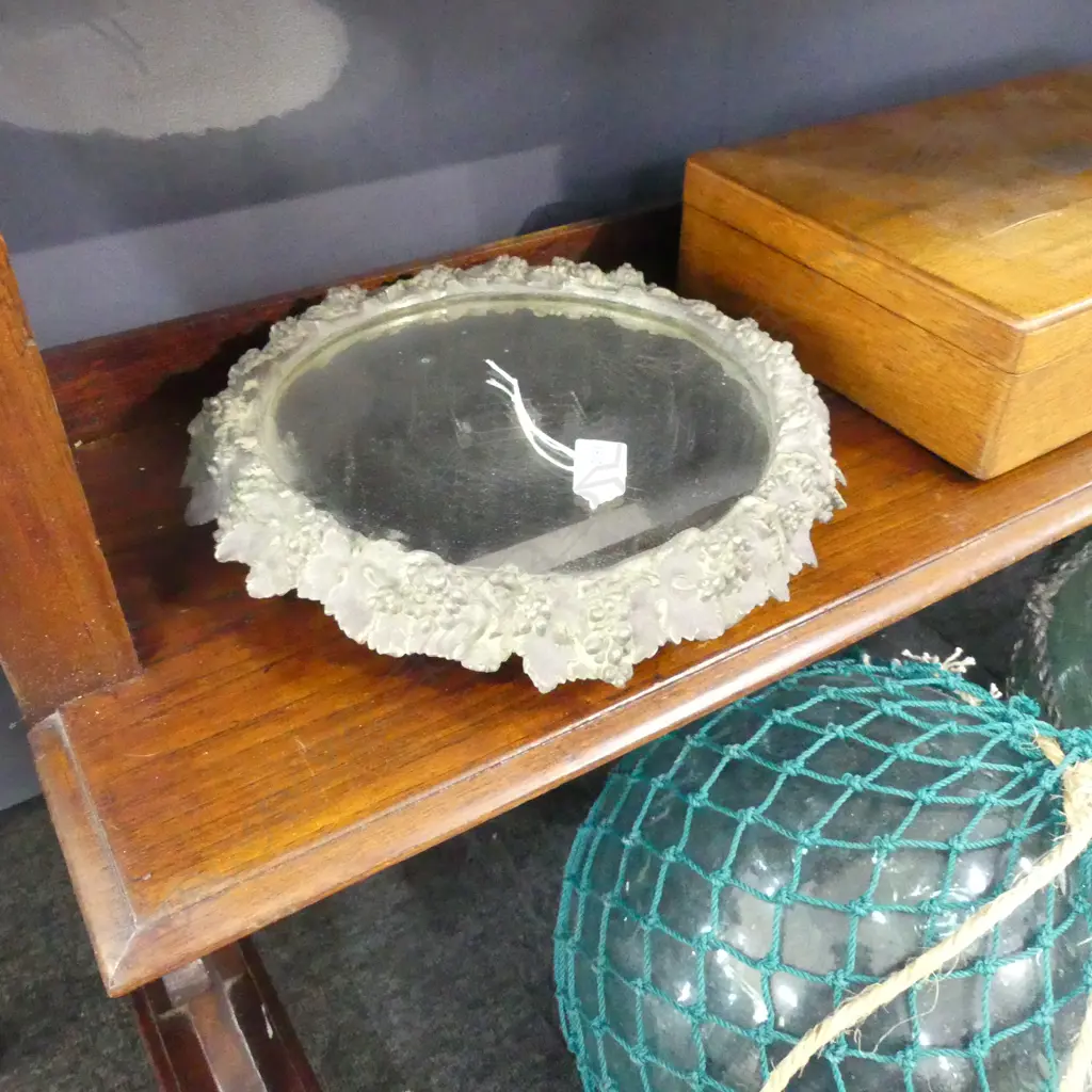 SILVER PLATE MIRRORED TRAY 335mm dia Image 1++