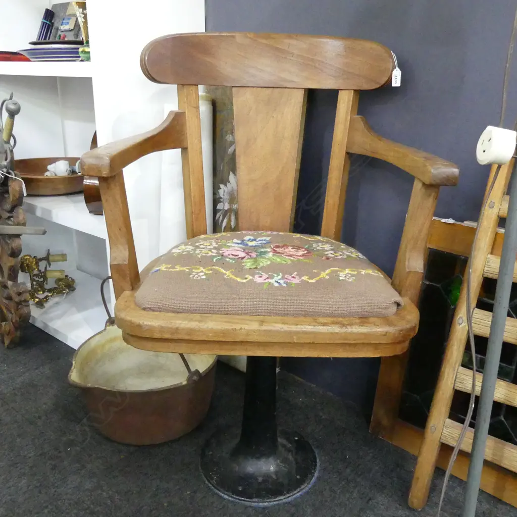ANTIQUE SHIPS CHAIR  Image 1++