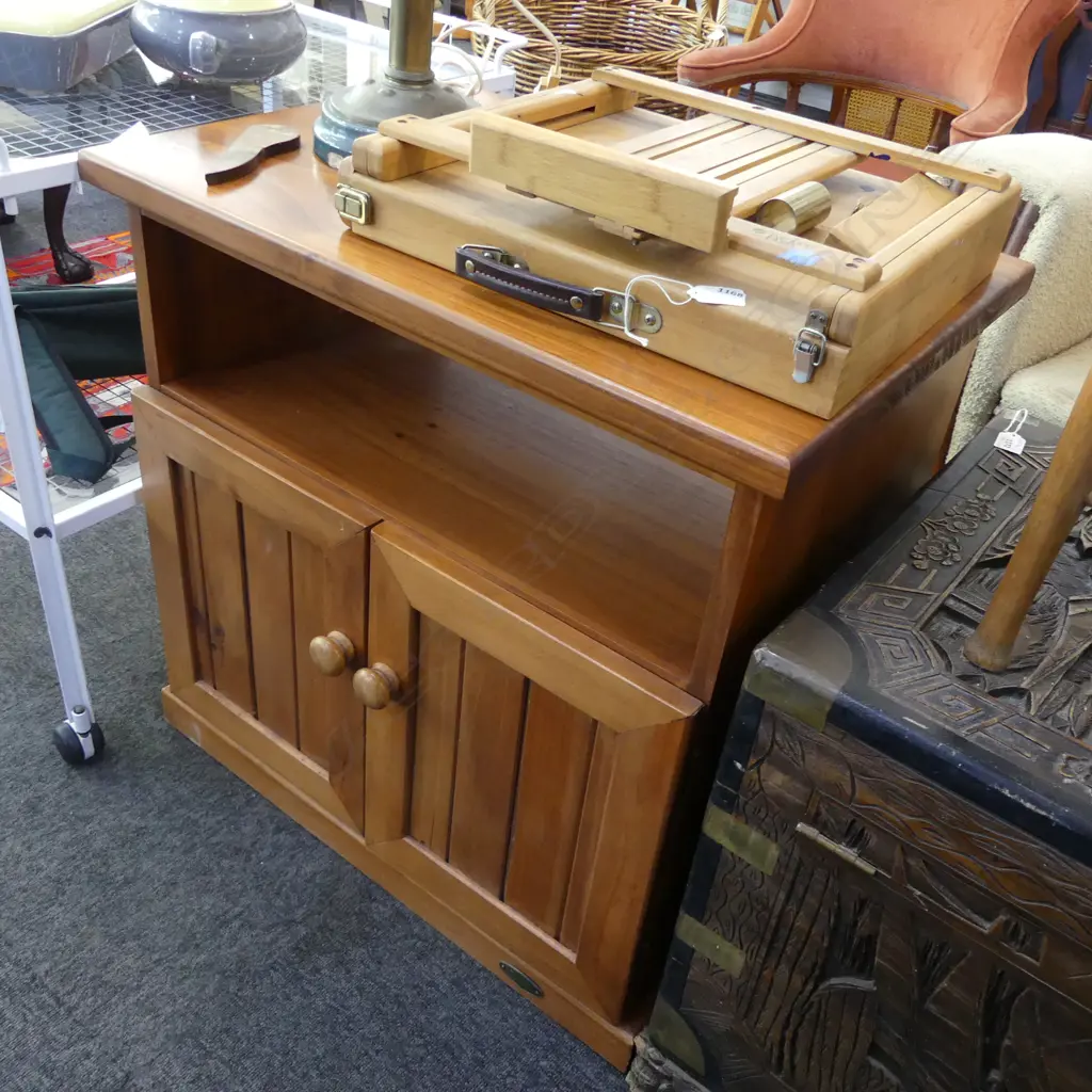 PINE ENTERTAINMENT STAND Image 1++