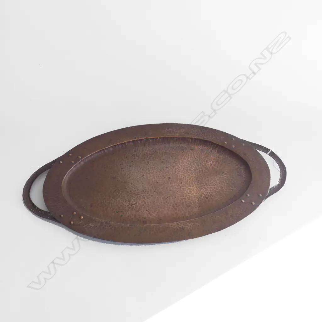 COPPER ARTS & CRAFTS BEATEN TRAY Image 1++