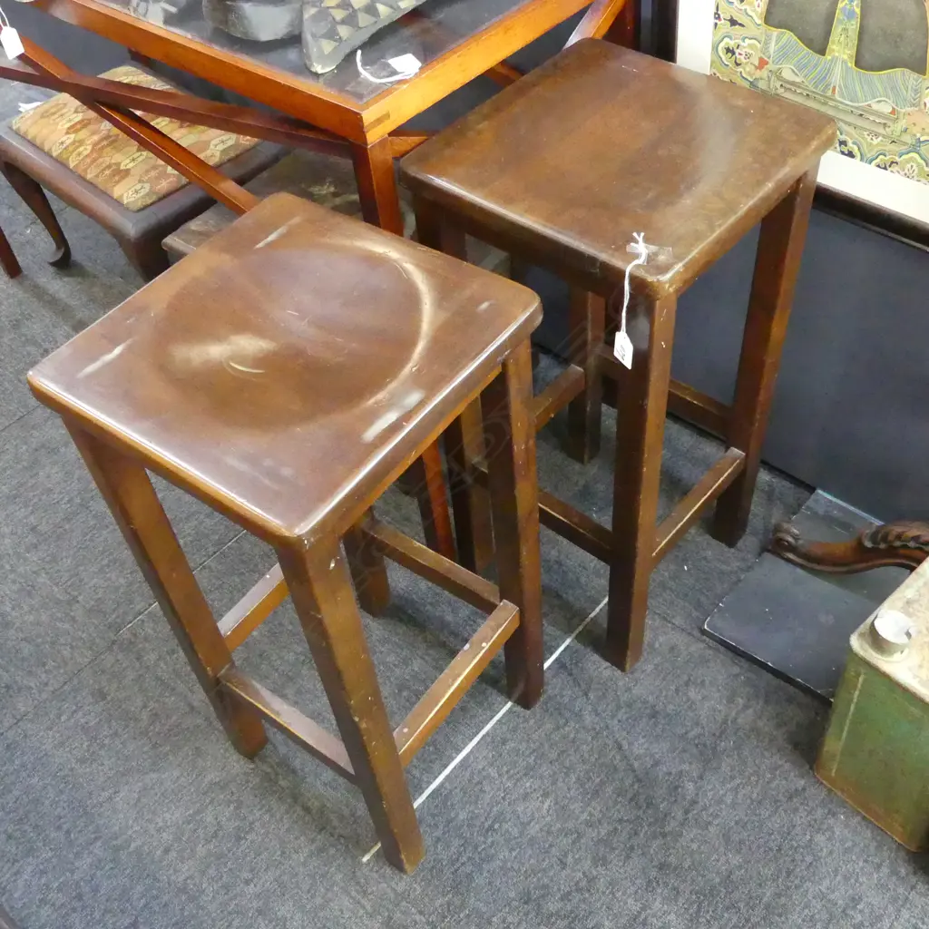 TWO STOOLS H.660mm Image 1++
