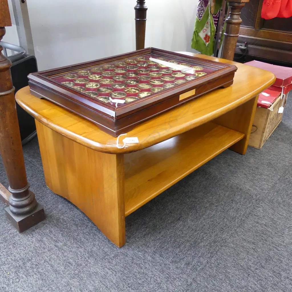 RIMU COFFEE TABLE 980x630x410mm Image 1++