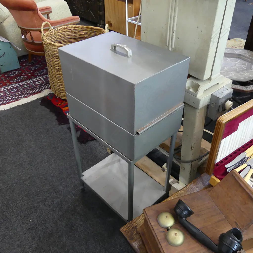 VINTAGE FRENCH 'FIDUS' FILING CABINET ON WHEELS... Image 1++