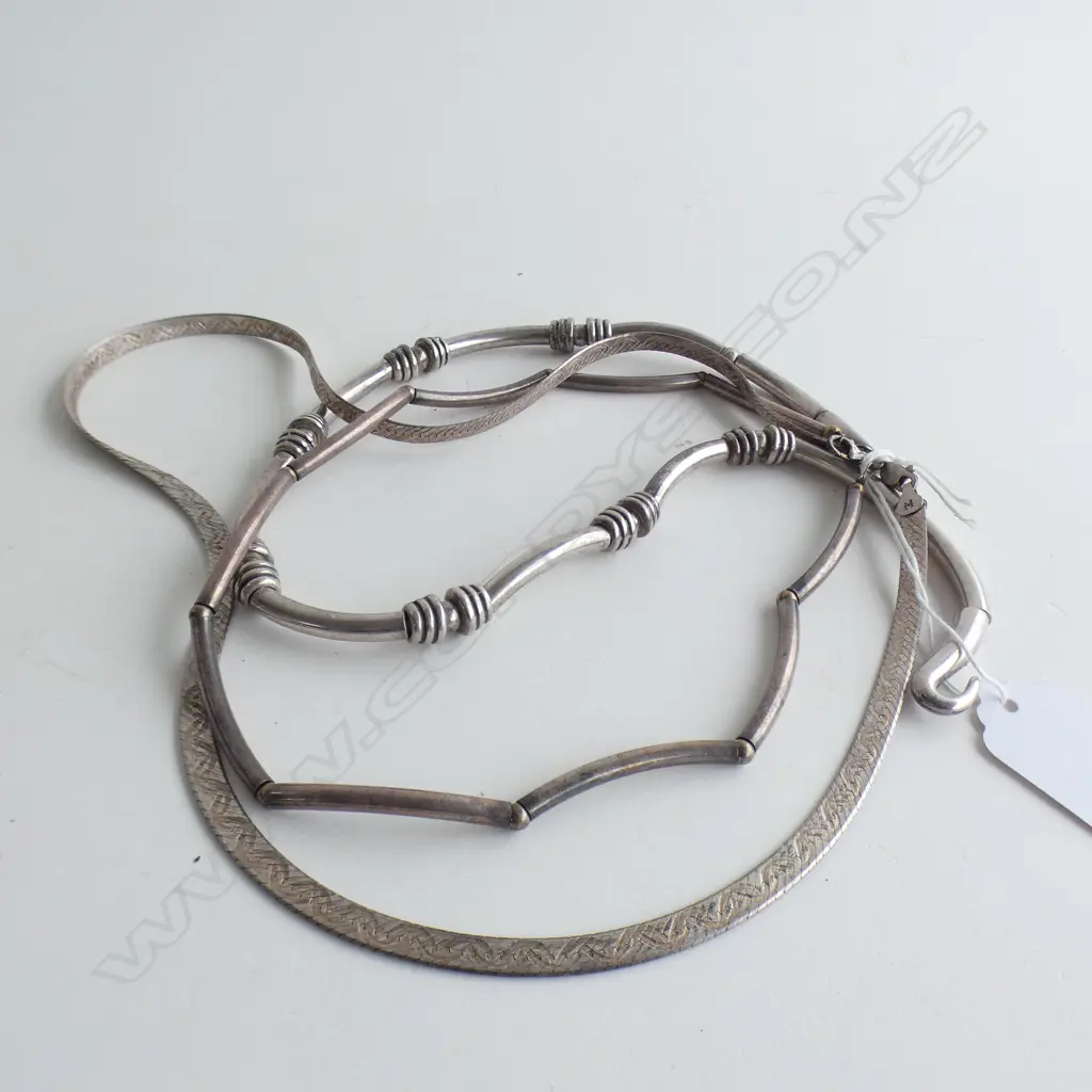3 SILVER NECKLACES 102 GRAMS Image 1++