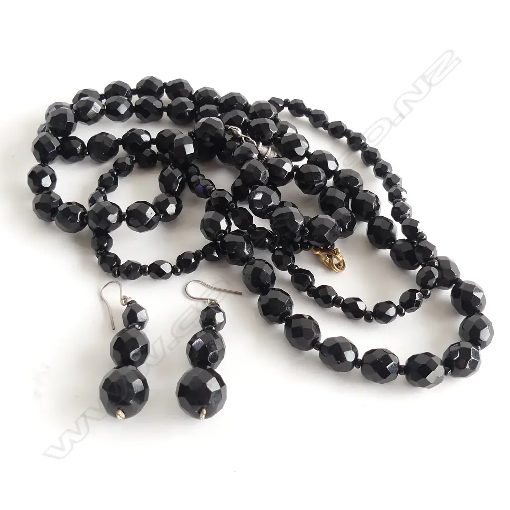 SET 2 BLACK FACETED BEAD NECKLACES (200MM & 330MM) & PR MATCHING DROP EARRINGS  Image 1++