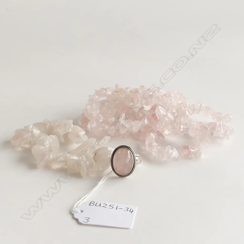 ROSE QUARTZ CHIP LONG NECKLACE, BRACELET & RING Image 1++