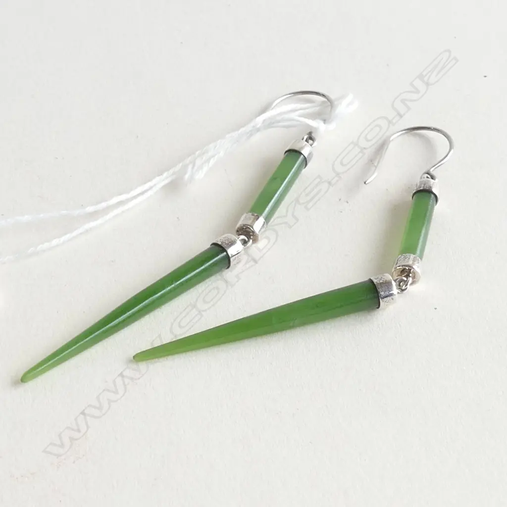 PR NICK VON K STG & GREENSTONE EARRINGS Image 1++