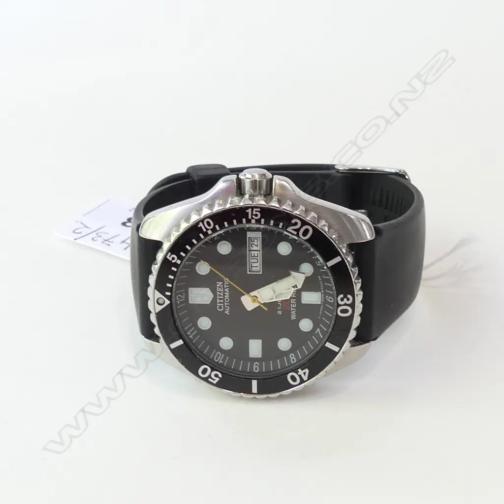CITIZEN GENTS AUTOMATIC WATCH Image 1++