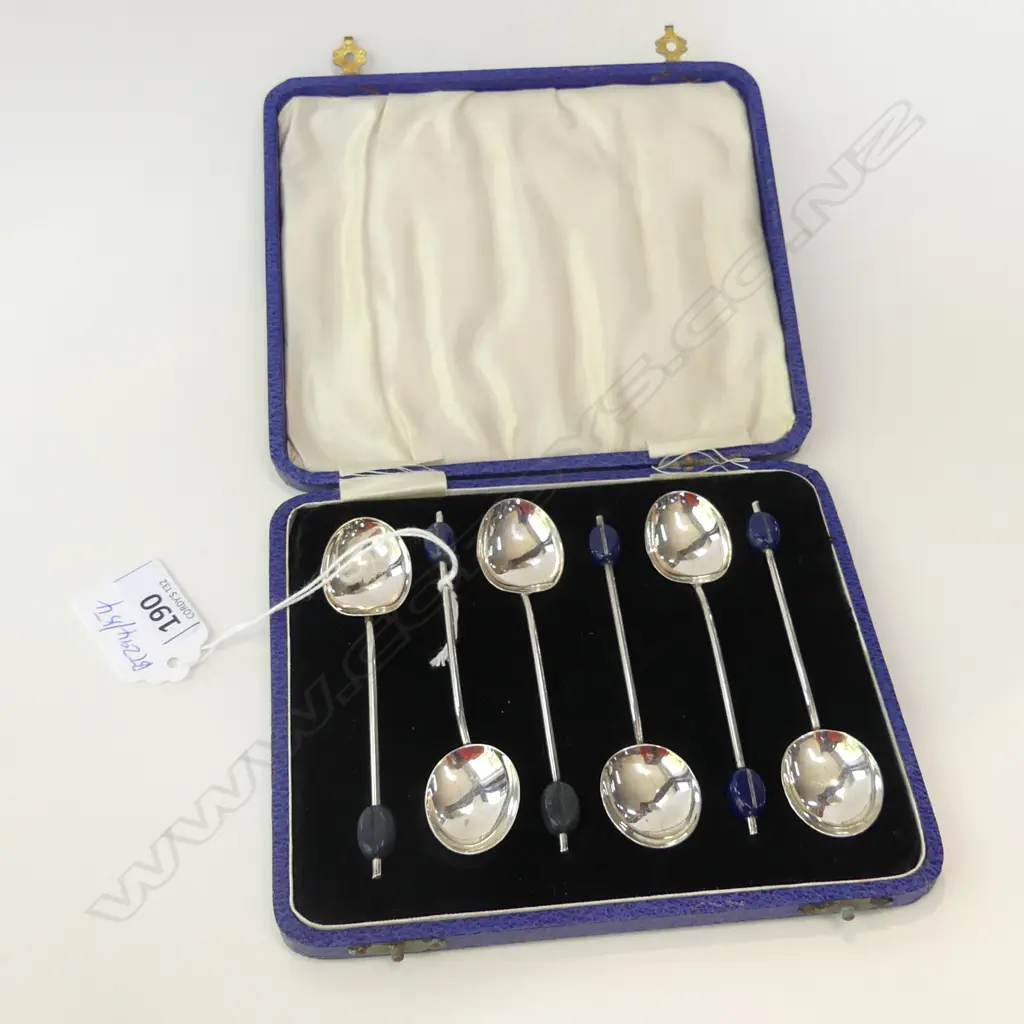 SIX STG SILVER COFFEE BEAN TEASPOONS IN CASE, BIRMINGHAM 1930 Image 1++