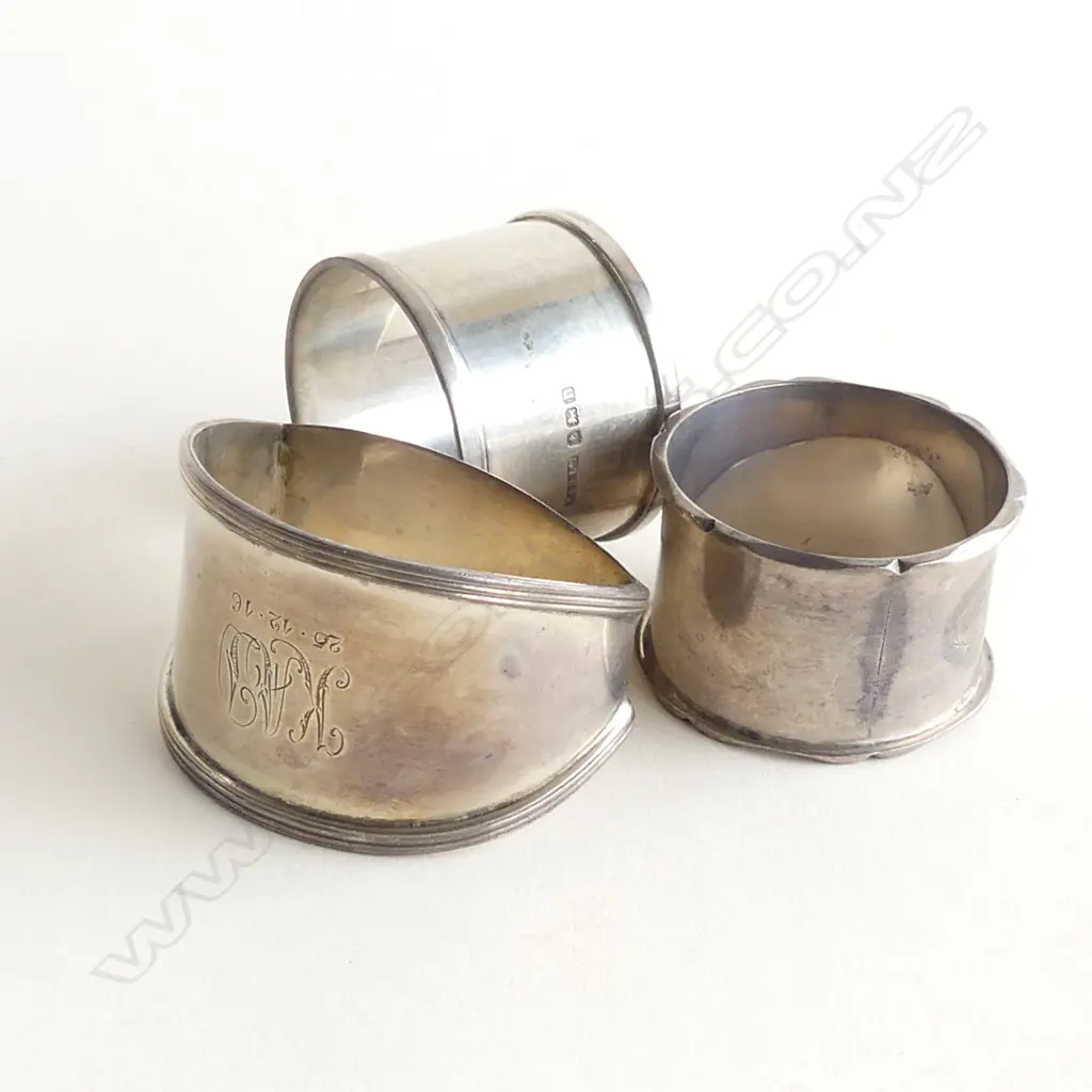 3 STG NAPKIN RINGS 83 GRAMS Image 1++