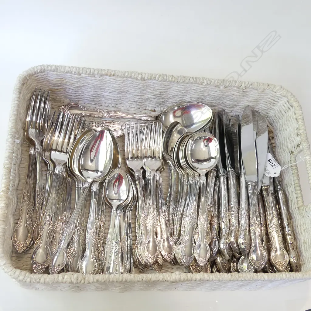 RODD GAINSBOROUGH 12 PLACE SILVER PLATED CUTLERY SET, 88 PCS Image 1++