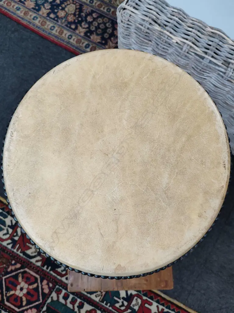 LGE OLD JAPANESE DRUM BARREL FORM W STICKS. Dia.450mm Image 1++
