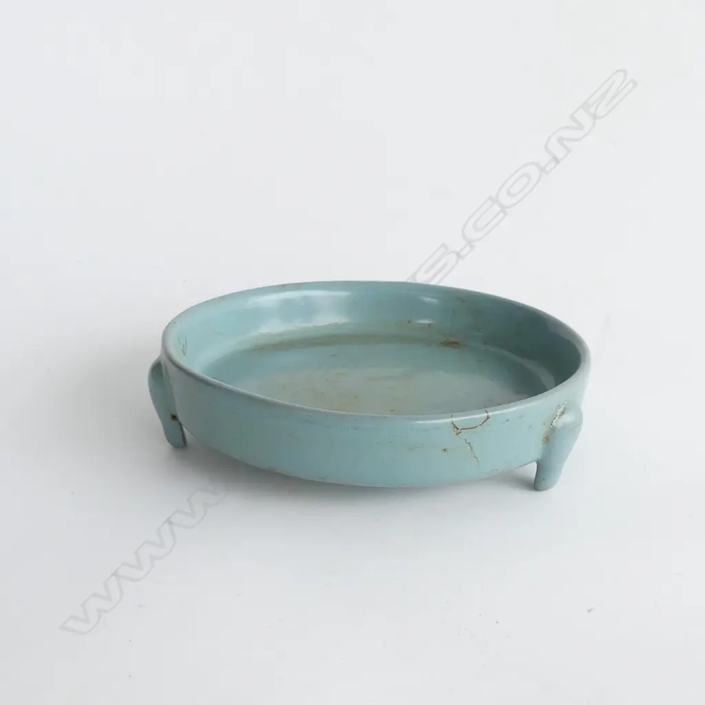SONG DYNASTY  STYLE 3 FOOTED DISH  DIA 128MM Image 1++
