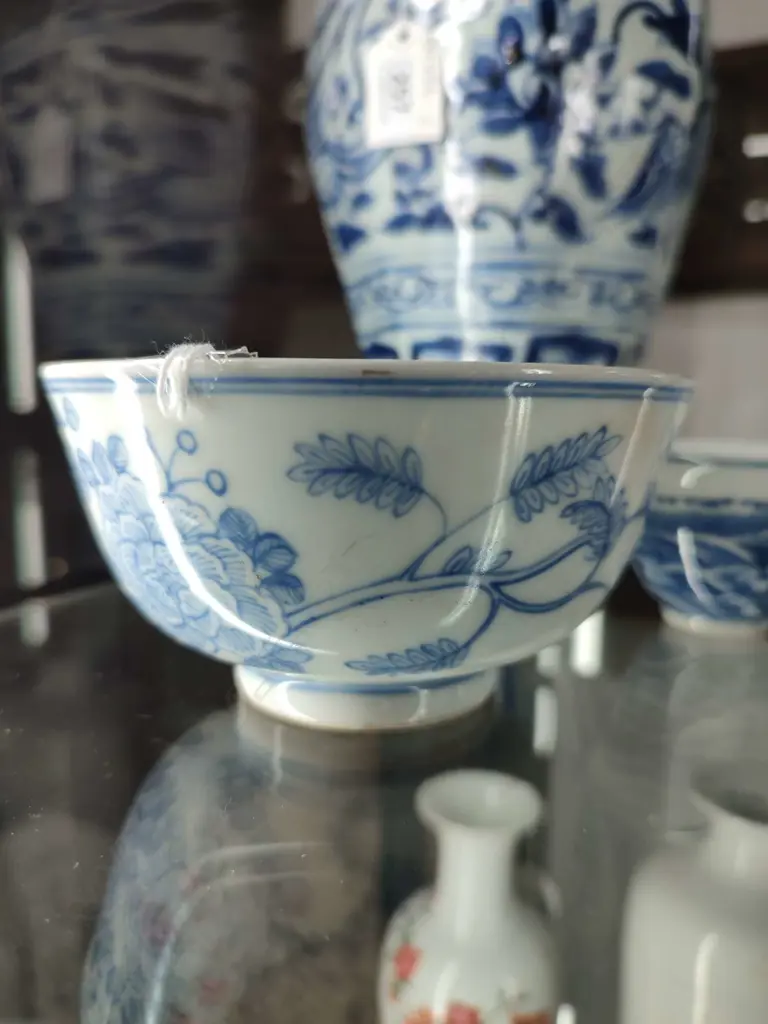 An early 20th Chinese porcelain bowl, Image 1++