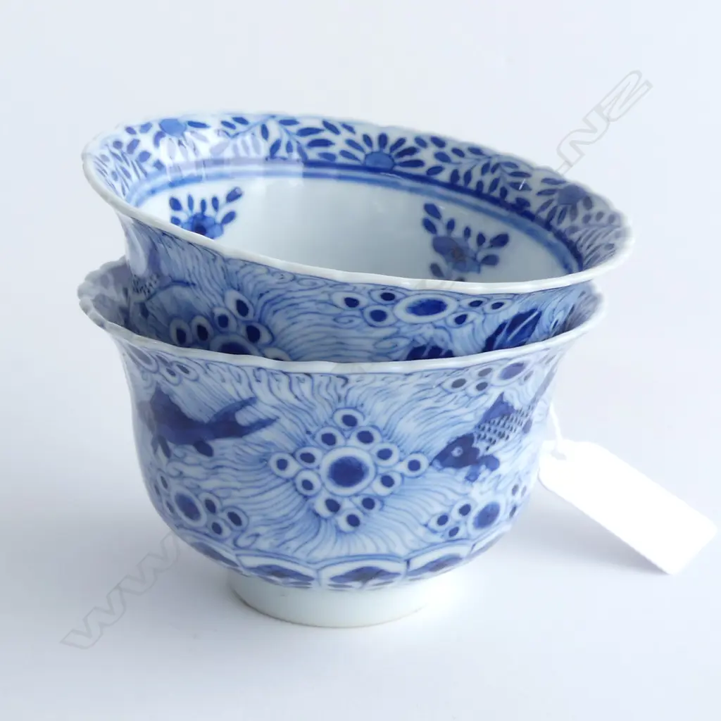 PR ORIENTAL B/W TEA BOWLS KANGXI MARKS 85mm dia Image 1++