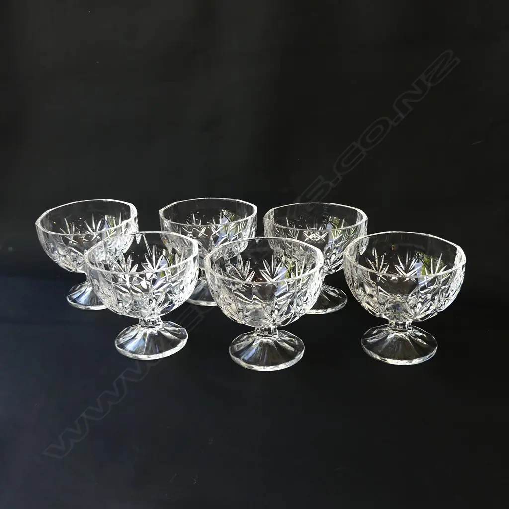 6 x CRYSTAL SUNDAE BOWLS Image 1++