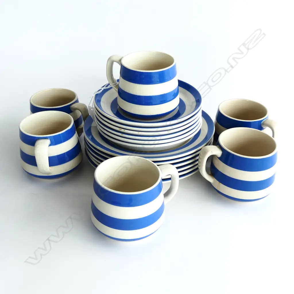 6 T. G. GREEN CORISHWARE TRIOS Image 1++