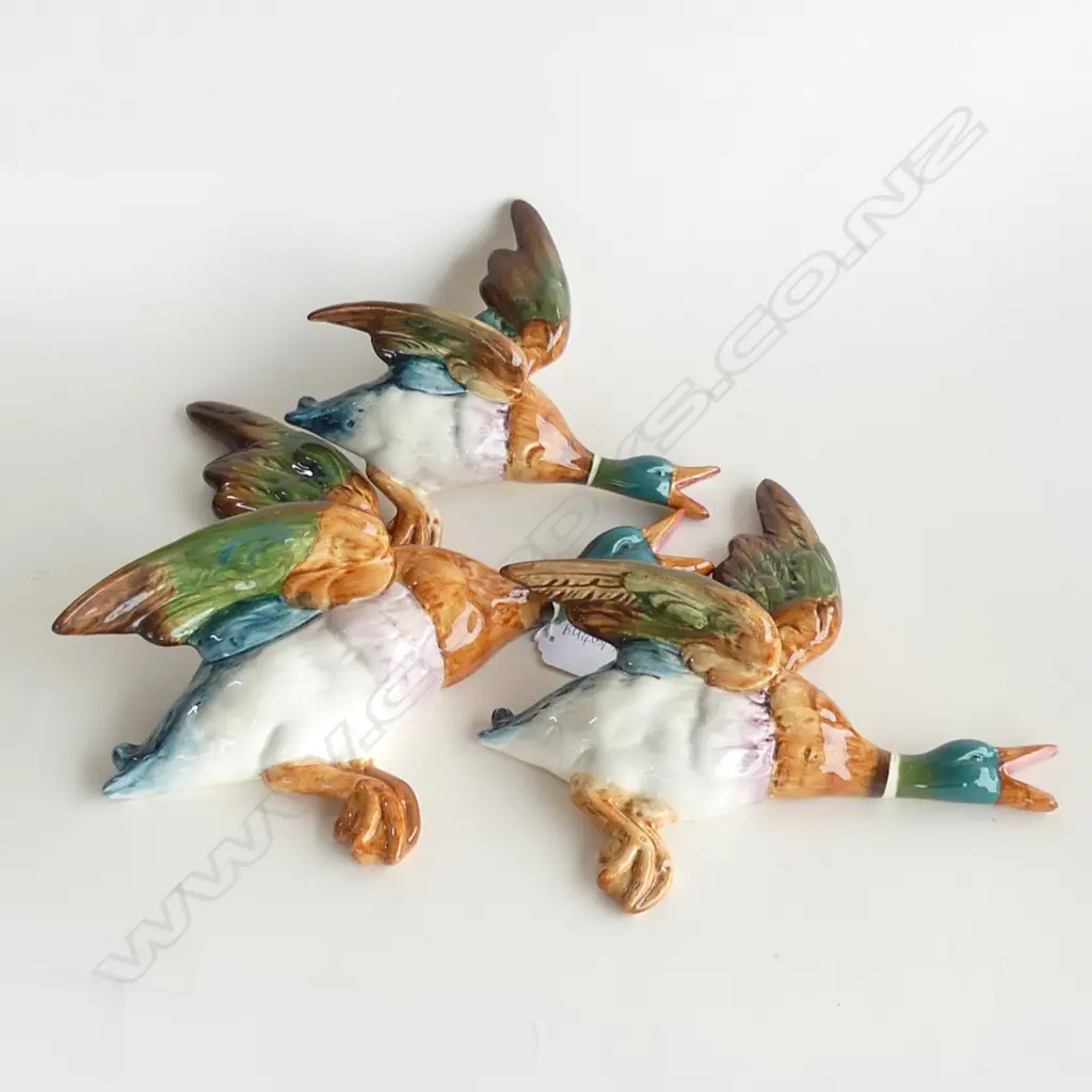 3 BESWICK WALL DUCKS AF H.250mm ... Image 1++