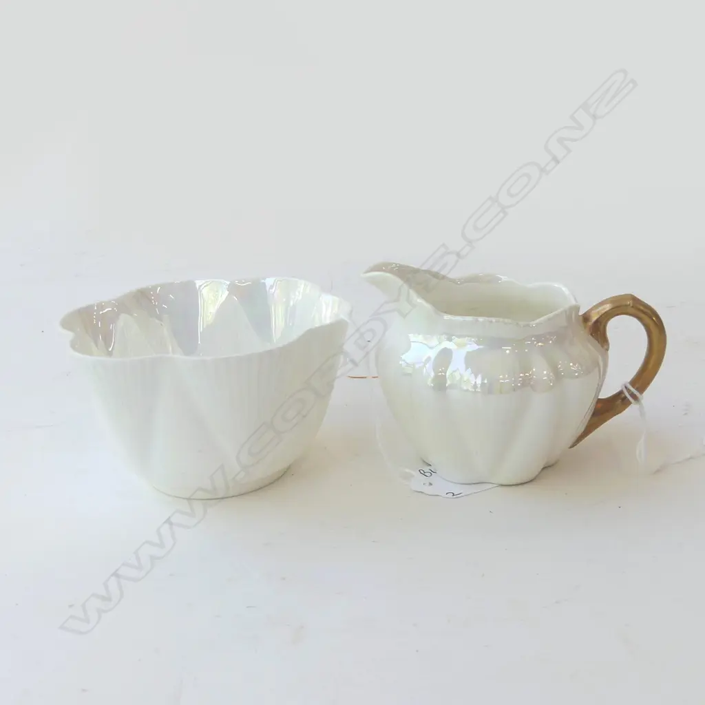 FOLEY LUSTREWARE SUGAR BOWL AND CREAMER Image 1++