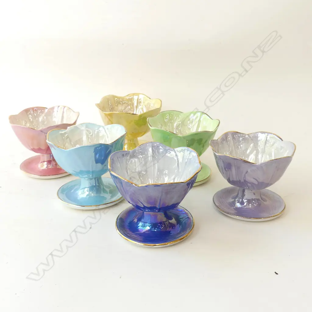 SIX MALING HARLEQUIN LUSTRE SUNDAE DISHES Image 1++