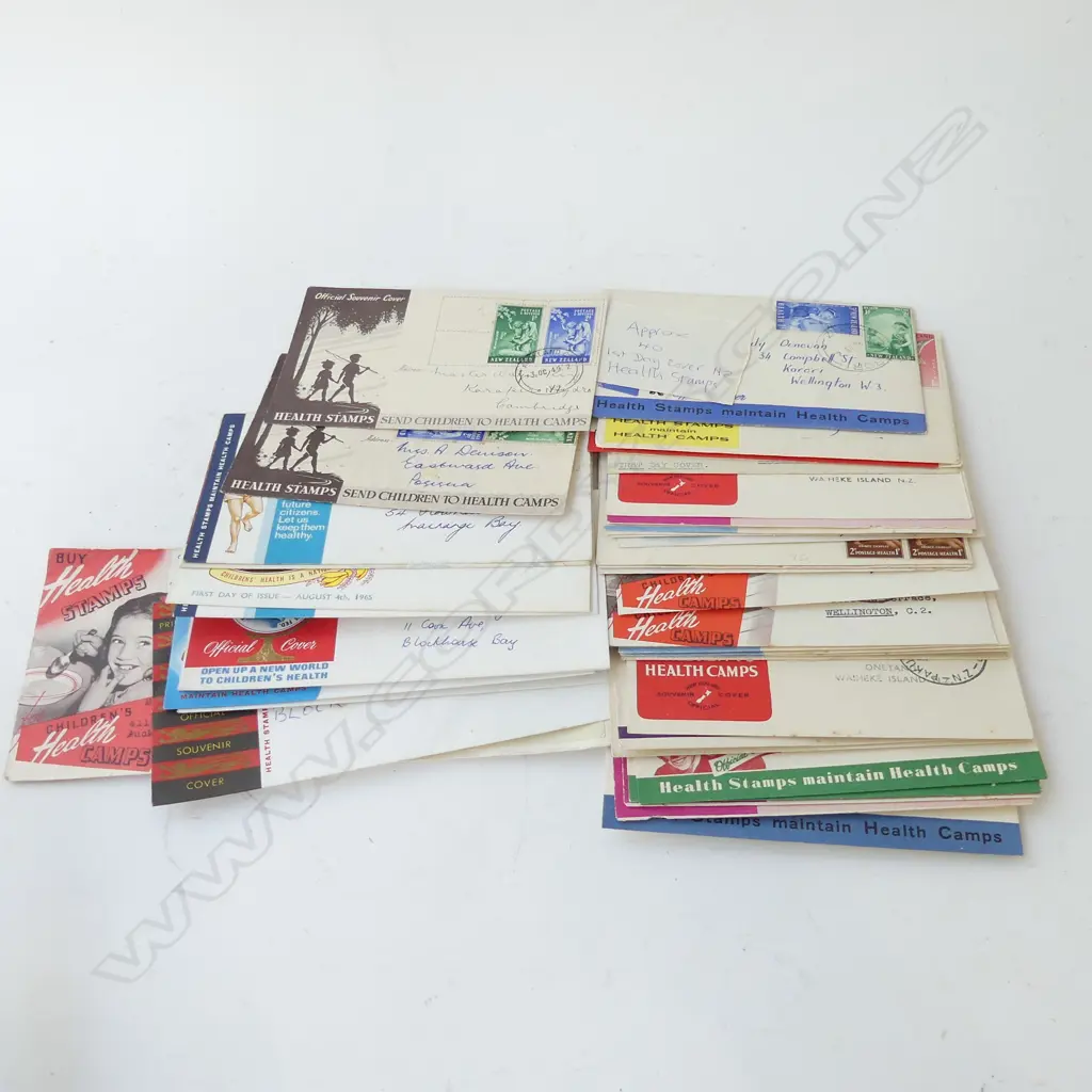 APPROX 40 NZ FIRST DAY COVERS HEALTH STAMPS 1940s - 60s Image 1++