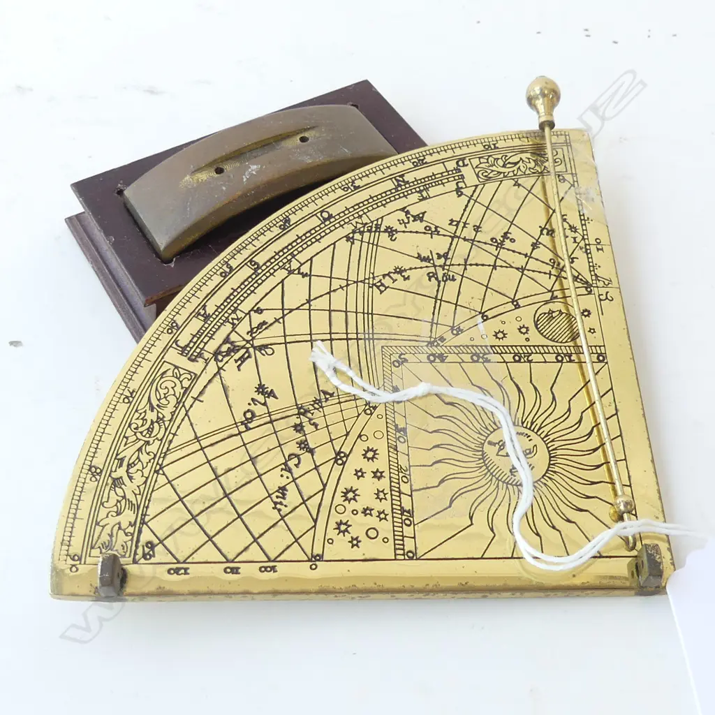 FRANKLIN MINT BRASS GUNNERS LEVEL ON WOODEN STAND (A/F) H 120MM Image 1++