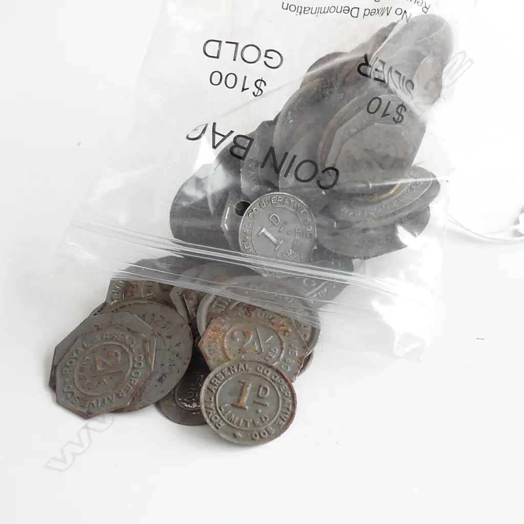 BAG VINTAGE FOOTBALL TOKENS Image 1++