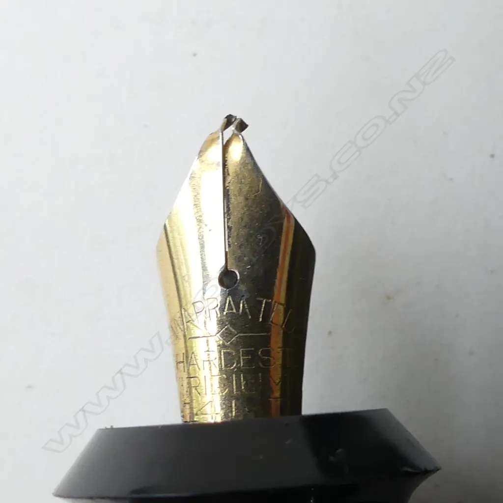 CHUBBY BLACK VINTAGE FOUNTAIN PEN Image 1++