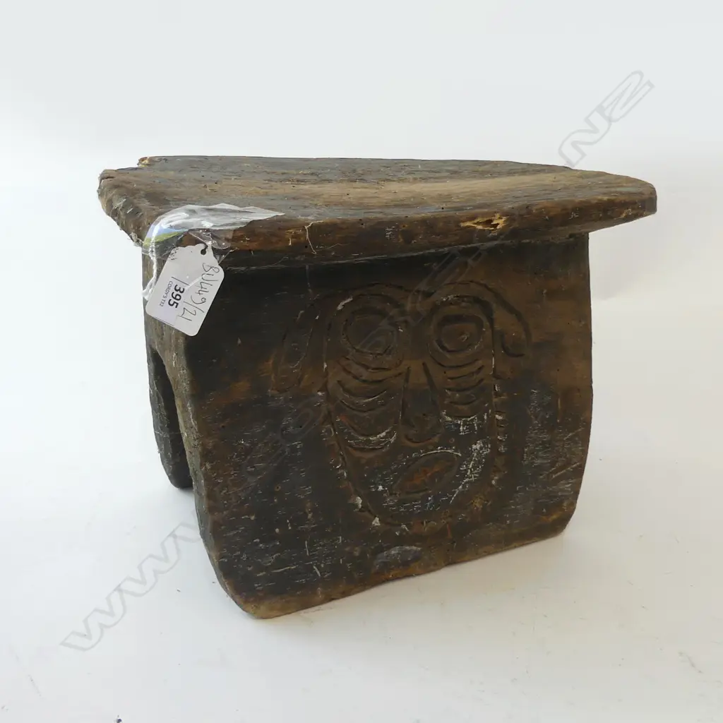 SEPIK RIVER STOOL PAPUA NEW GUINEA.A/F Image 1++