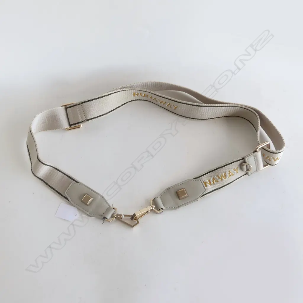 KAREN WALKER RUNAWAY STRAP/BELT? Image 1++