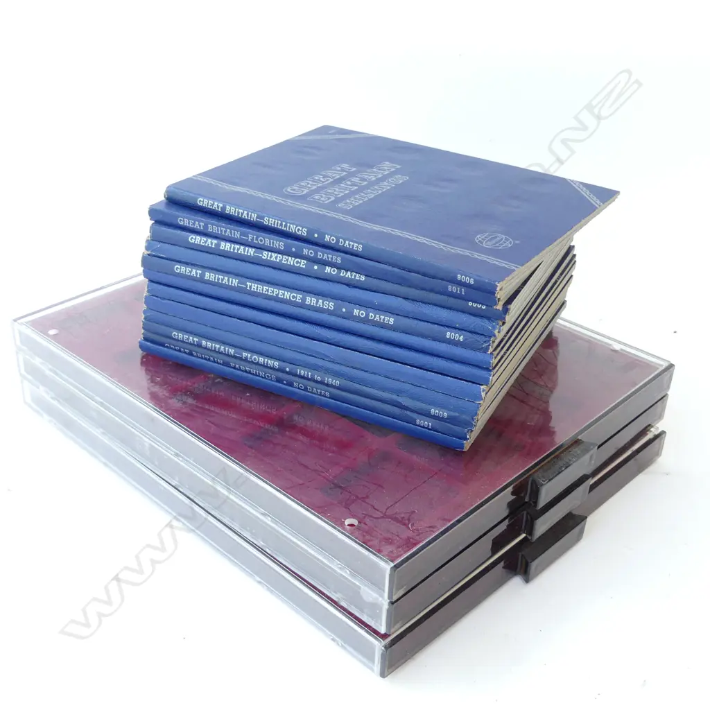 12 EMPTY WHITMAN BRITISH COIN COLLECTION FOLDERS & SET OF 3 EMPTY LEUCHTTURM COIN TRAYS (W. GERMANY) Image 1++
