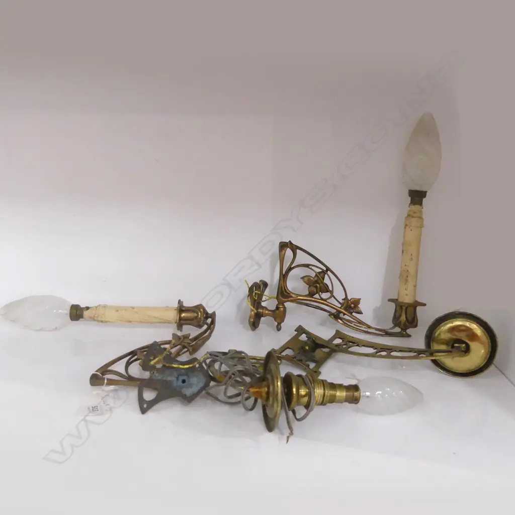 TWO PIANO SCONCES WITH ELECTRIC CANDLES PLUS TWO OTHERS. Image 1++
