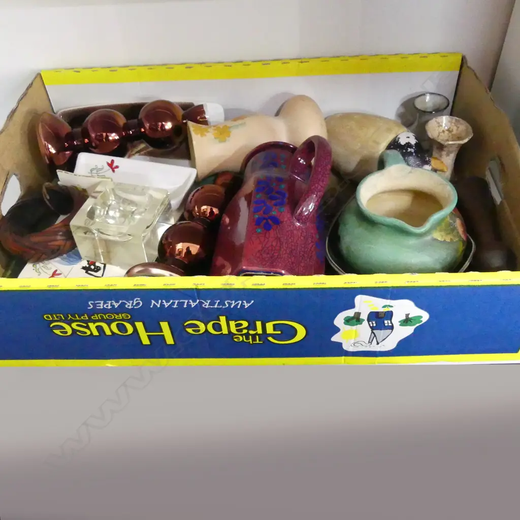 BOX LOT ASST. CERAMICS Image 1++