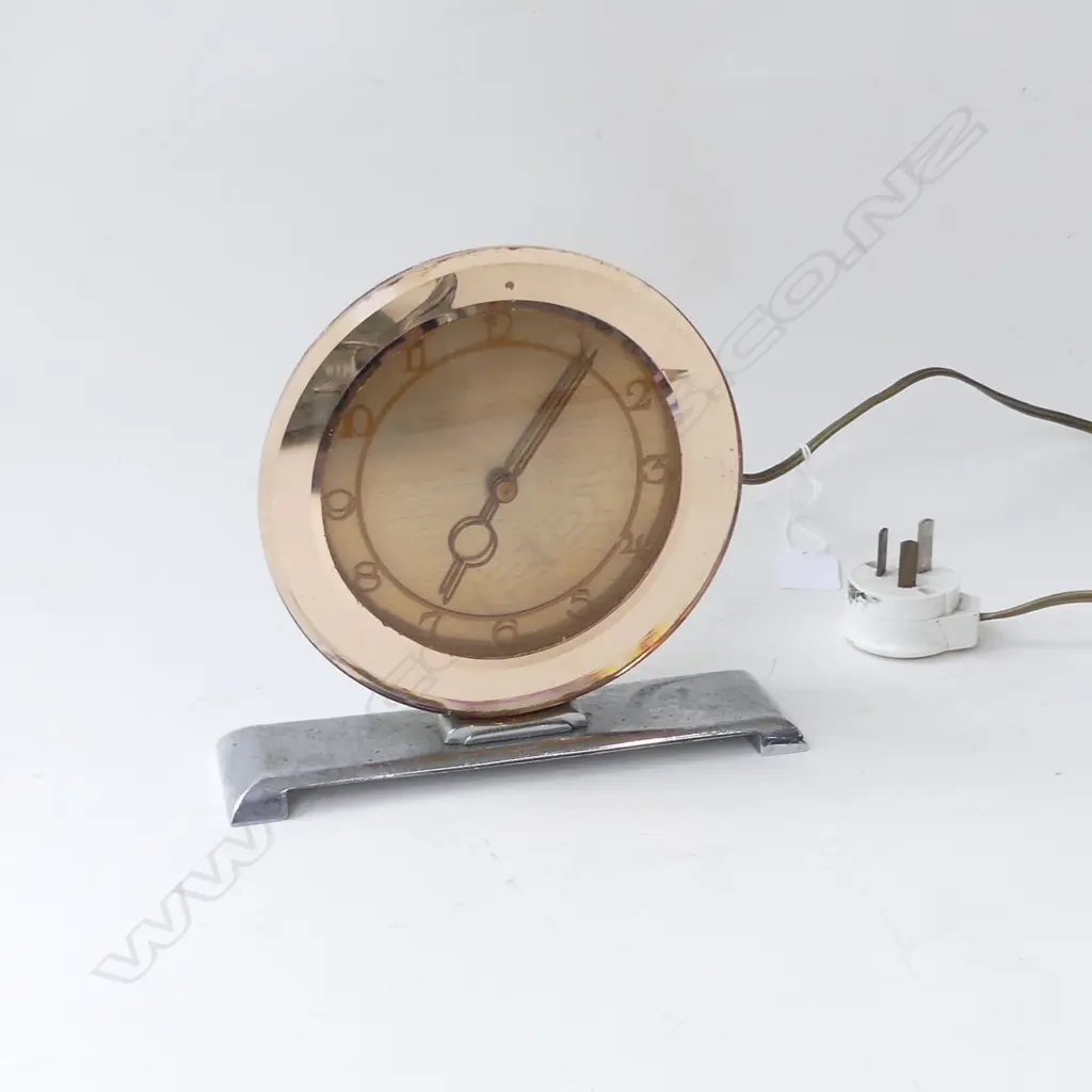 ART DECO CLOCK H.165mm Image 1++