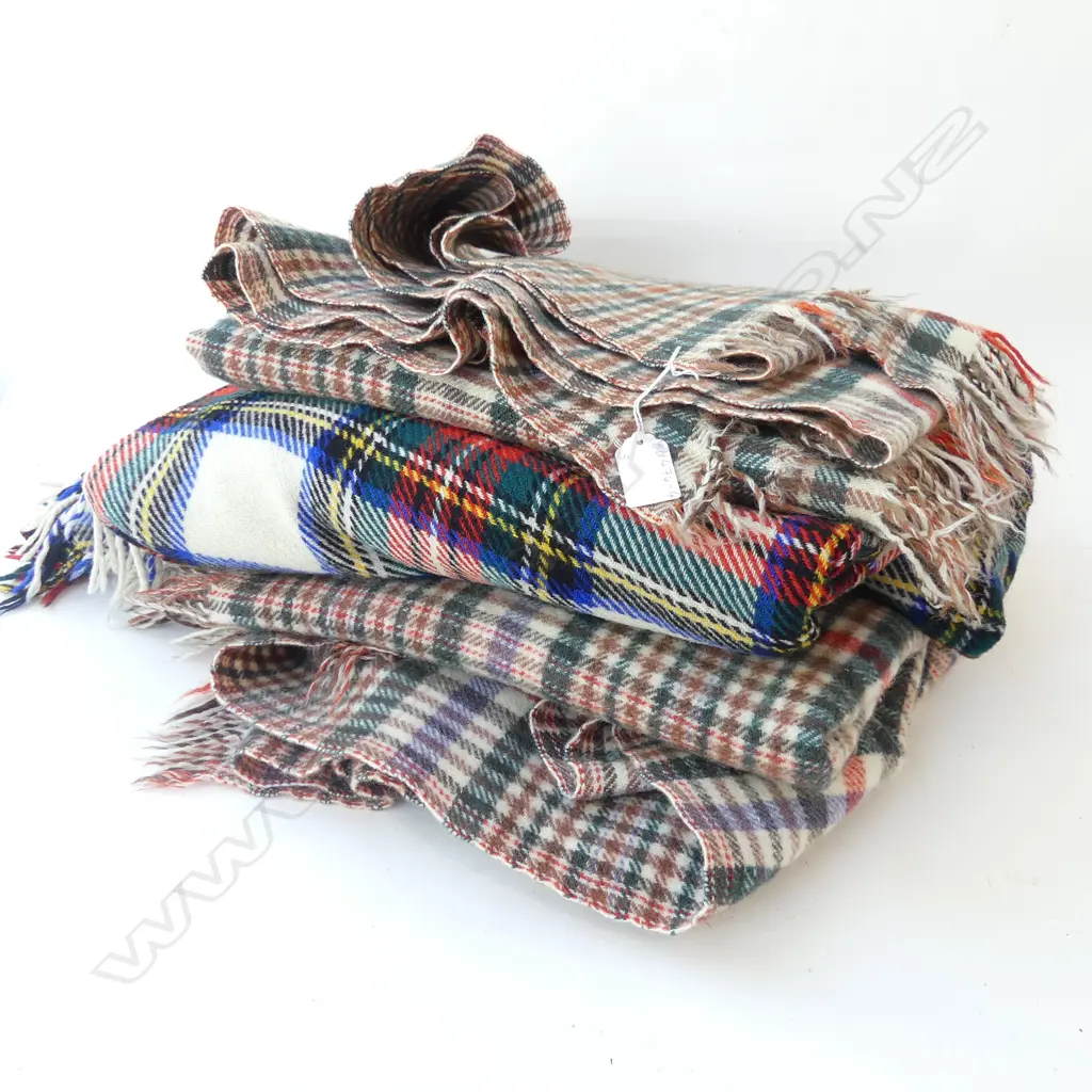 3 OLD WOOLLEN TRAVEL RUGS Image 1++
