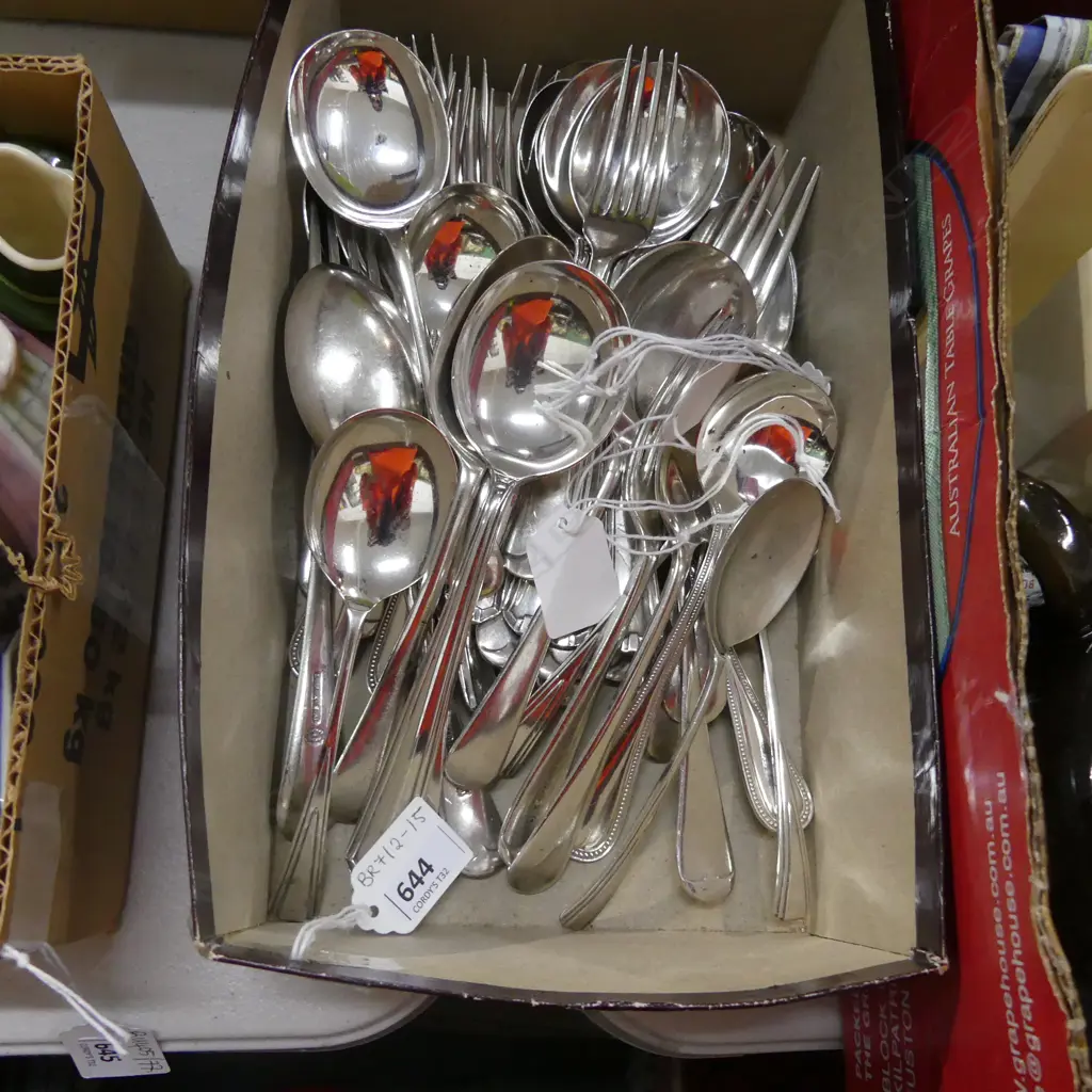 BOX LOT EPNS CUTLERY Image 1++