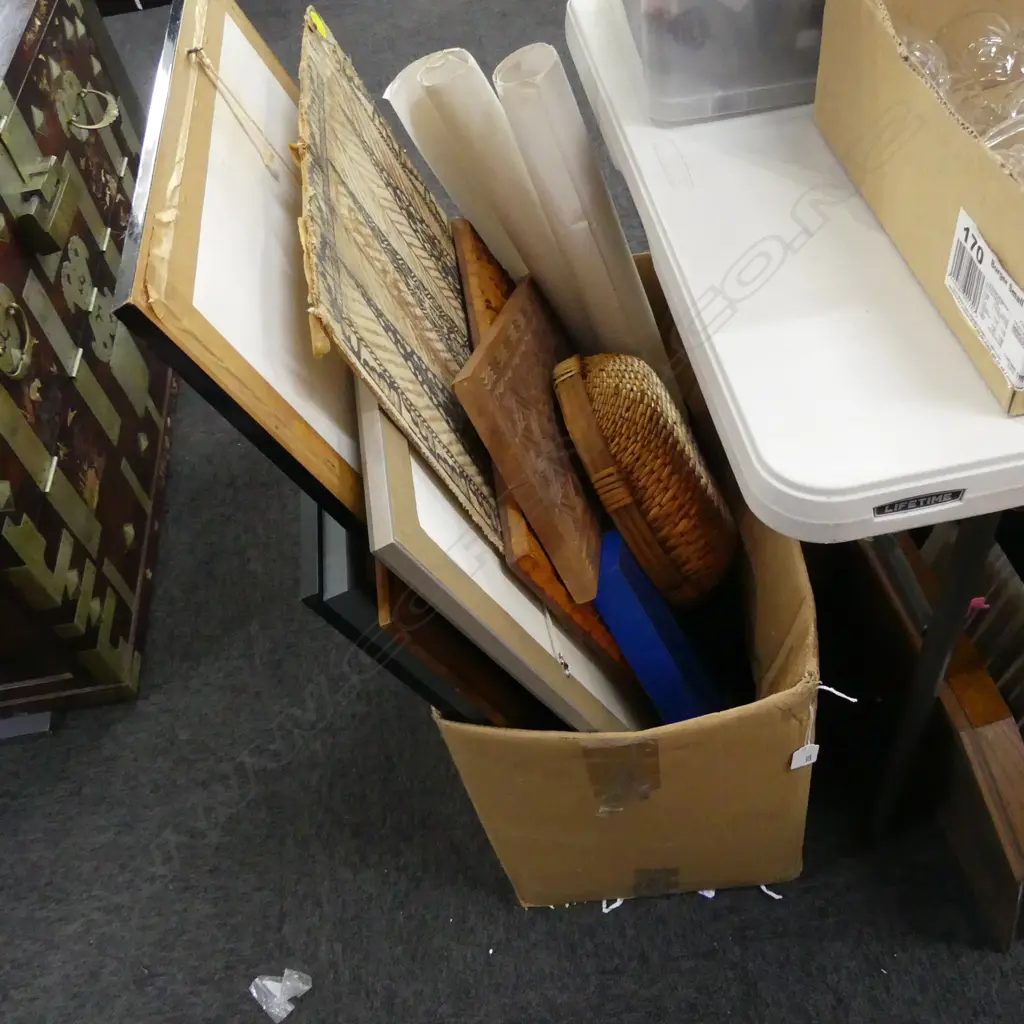 BOX LOT ASST. ARTWORKS Image 1++