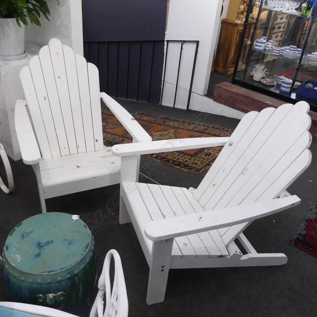 2 WHITE PAINTED CAPE COD CHAIRS Image 1++