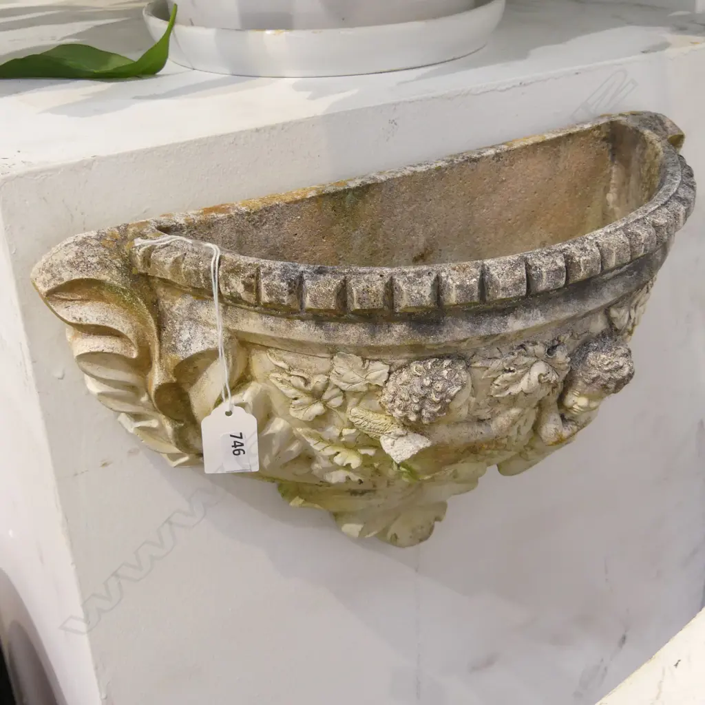 PR CONCRETE WALL PLANTER POTS WITH CHERUBS Image 1++