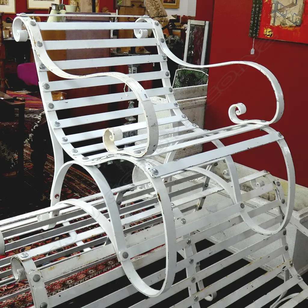 WROUGHT IRON VICTORIAN STYLE SINGLE BENCH SEAT Image 1++