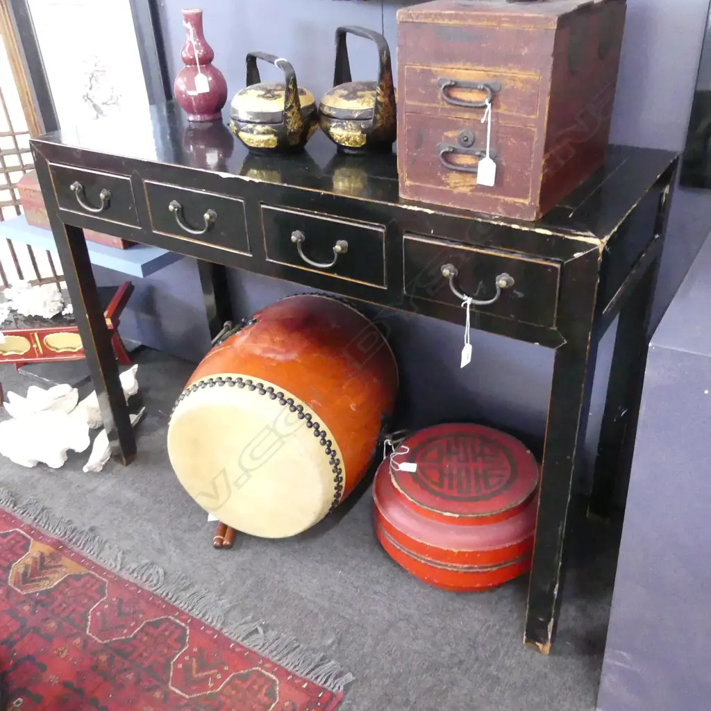 BLACK LACQUER ORIENTAL HALL TABLE 1170x450x840mm showing some wear Image 1++