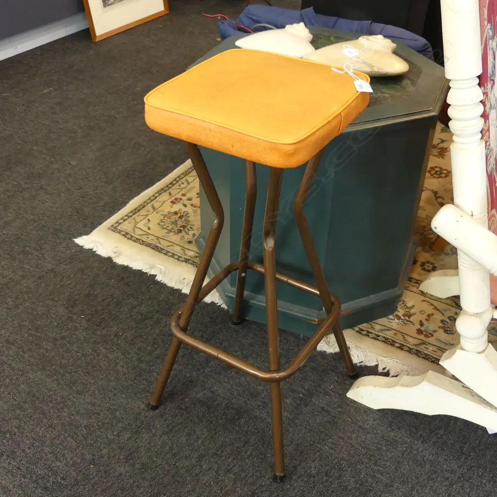 RETRO ORANGE VINYL COVERED STOOL  Image 1++
