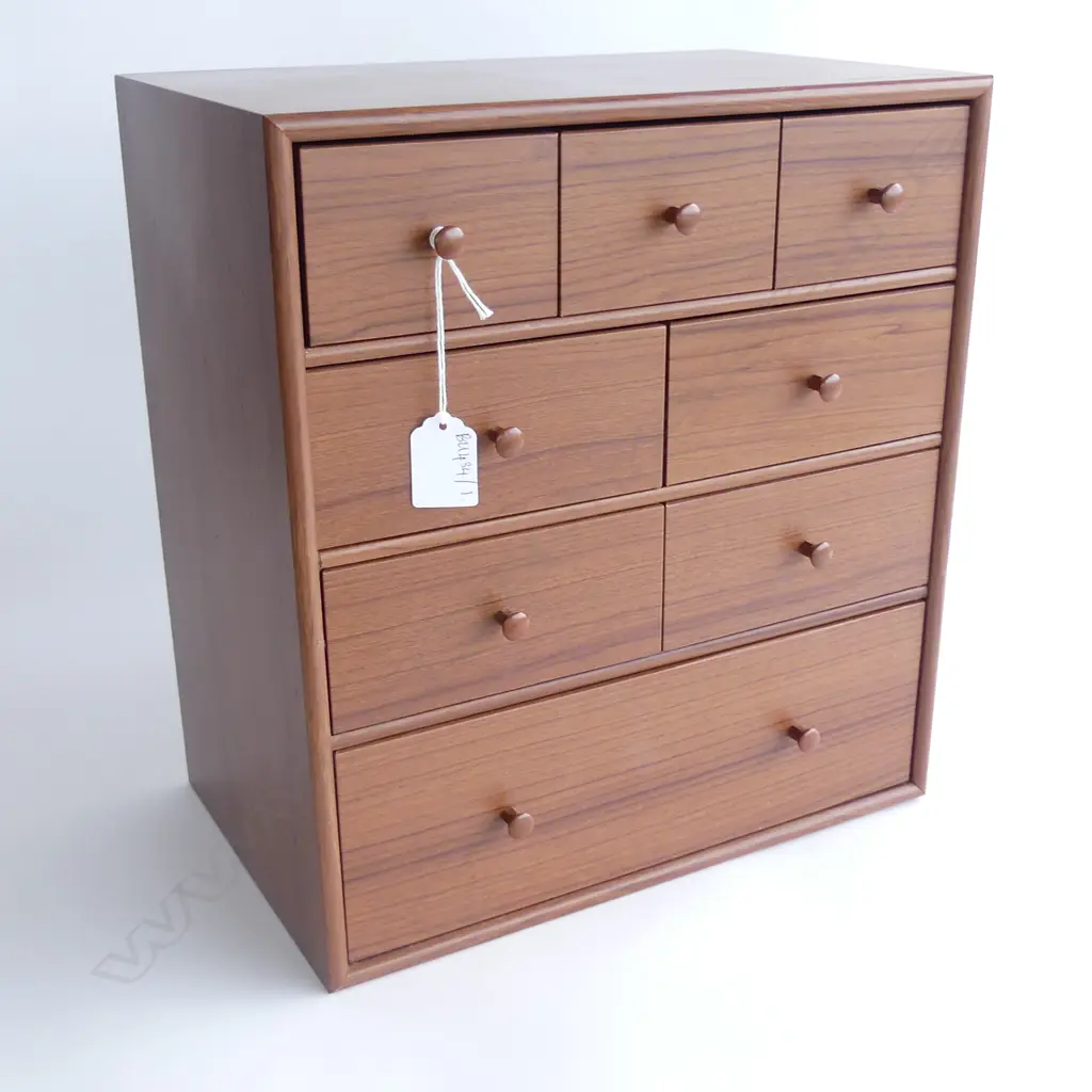 ORIENTAL CONTEMPORAY  FAUX WOOD JEWELLERY BOX 320x200x350mm Image 1++