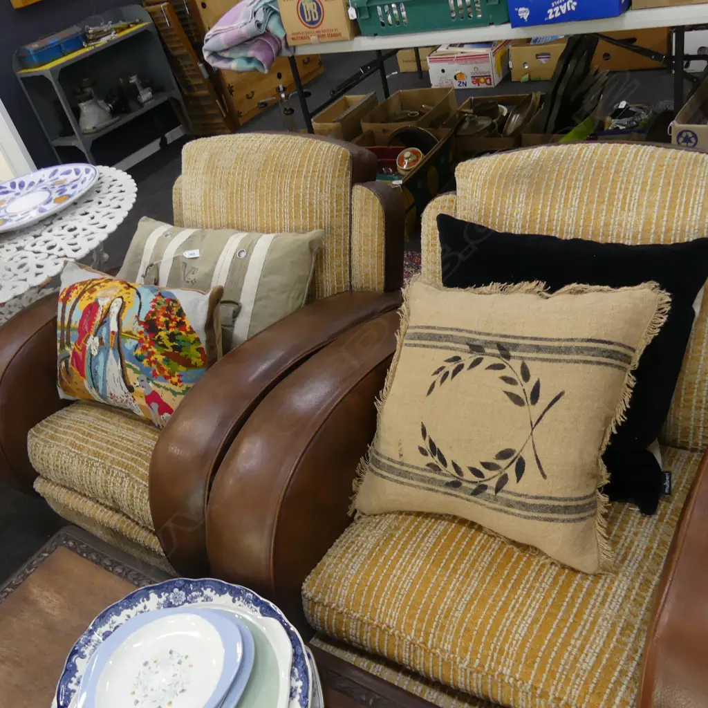 4 ASST CUSHIONS; TAPESTRY, BLACK VELVET, TAPESTRY ETC. 450 X 450MM Image 1++