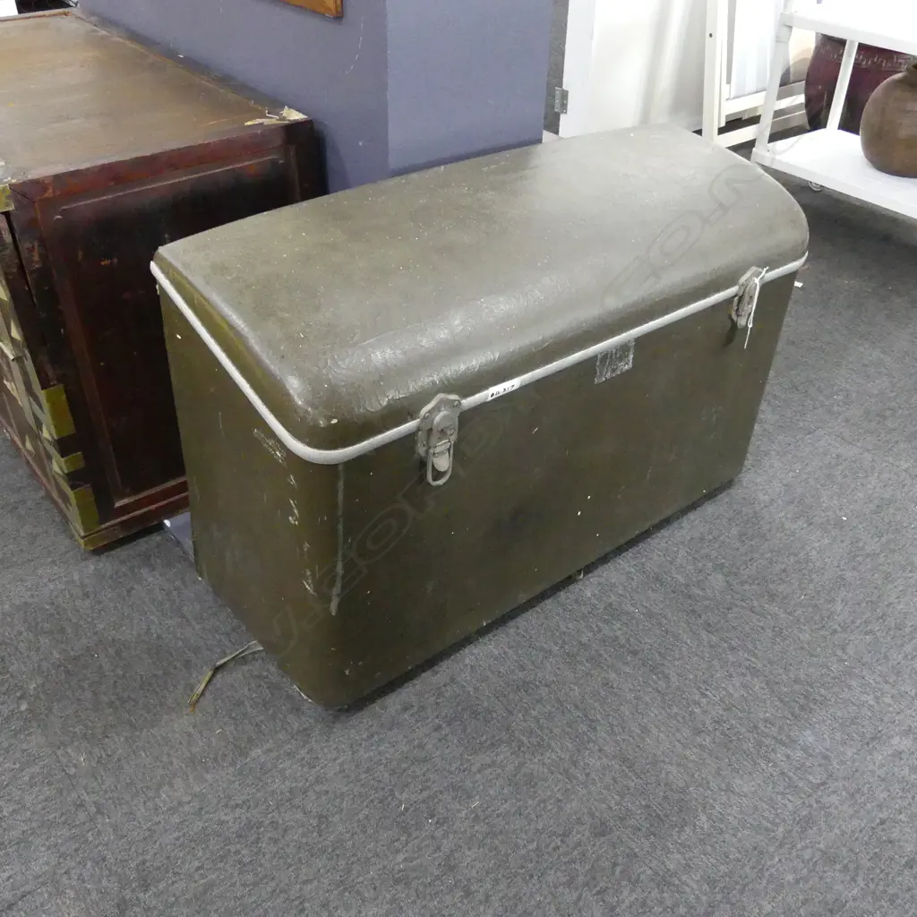CAR CASE FROM AN OLD SINGER CAR Image 1++