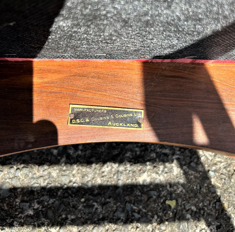 ROY LIPPINCOTT RIMU AUCKLAND UNIVERSITY CHAIR LABELLED D.S.C Cousins & Cousins Ltd Image 1++