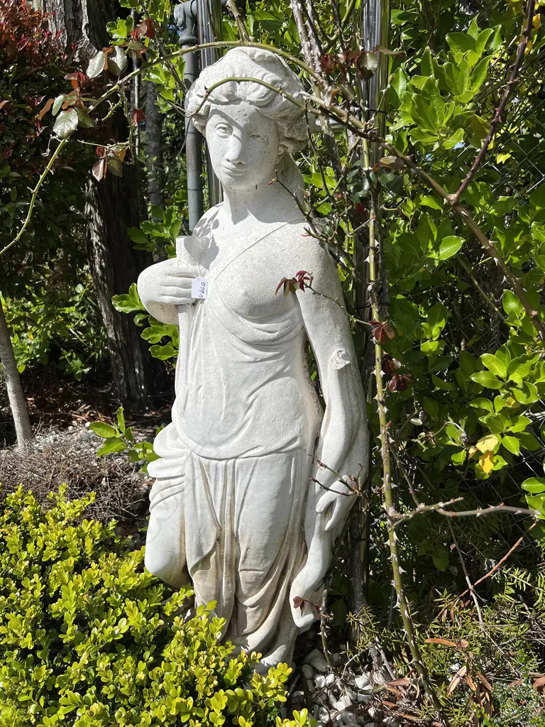TALL CONCRETE GARDEN CLASSICAL GODDESS DIANNA STATUE H.1400mm break to top of bow Image 1++